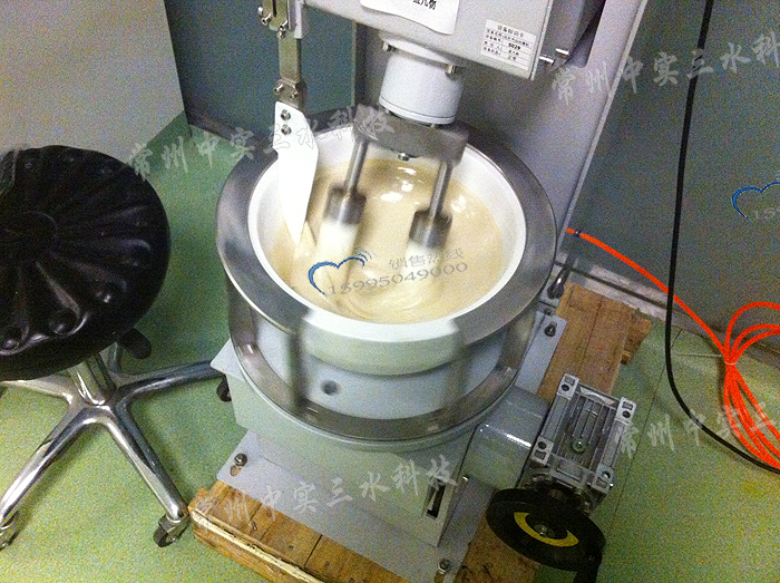 �p��늄�(d��ng)������ĥ�C(j��)�\(y��n)��